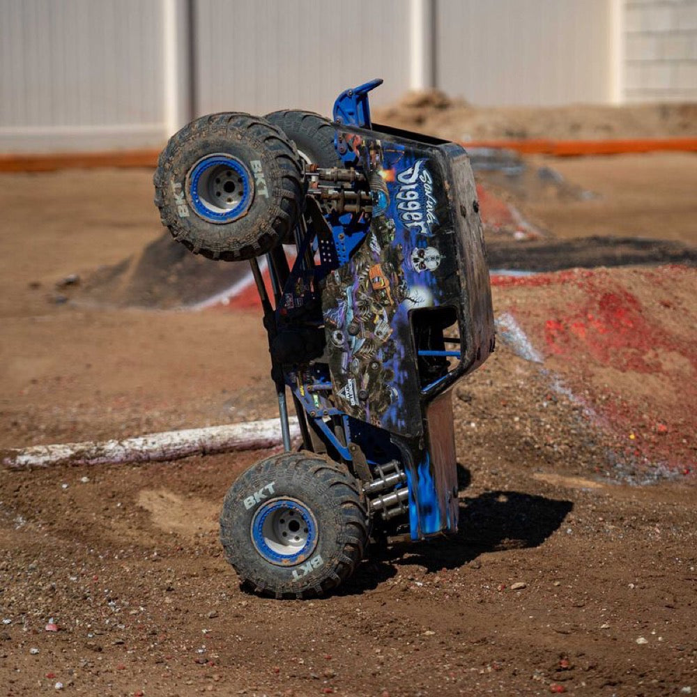Losi 1/8 LMT 2.0 Son-Uva Digger 4X4 Solid Axle Brushless Monster Truck RTR Blue LOS04028T2
