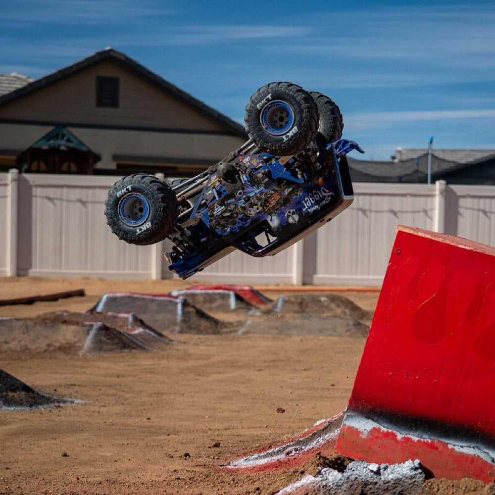 Losi 1/8 LMT 2.0 Son-Uva Digger 4X4 Solid Axle Brushless Monster Truck RTR Blue LOS04028T2