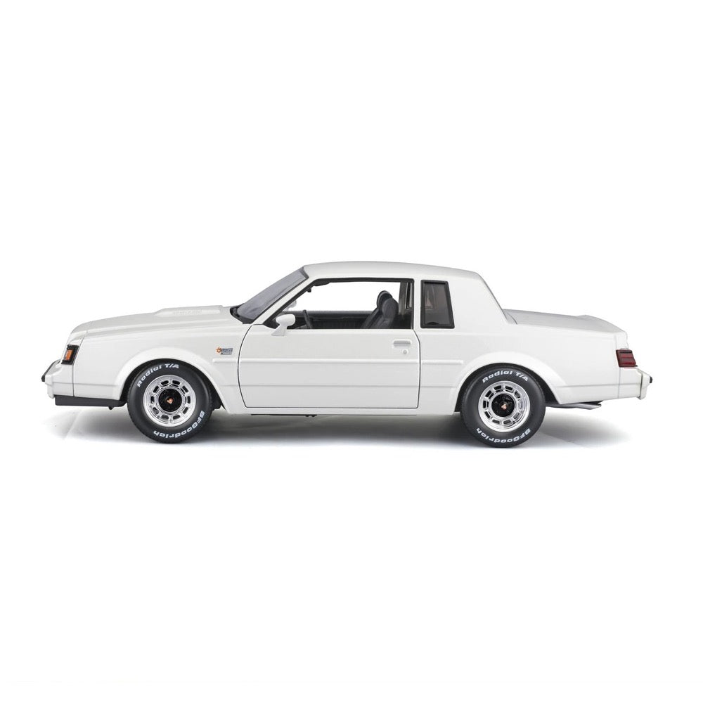 Maisto 1/18 Buick Grand National 1987 White