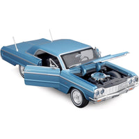 Maisto 1/24 Chevrolet Impala 2-Door 1964 Metallic Blue