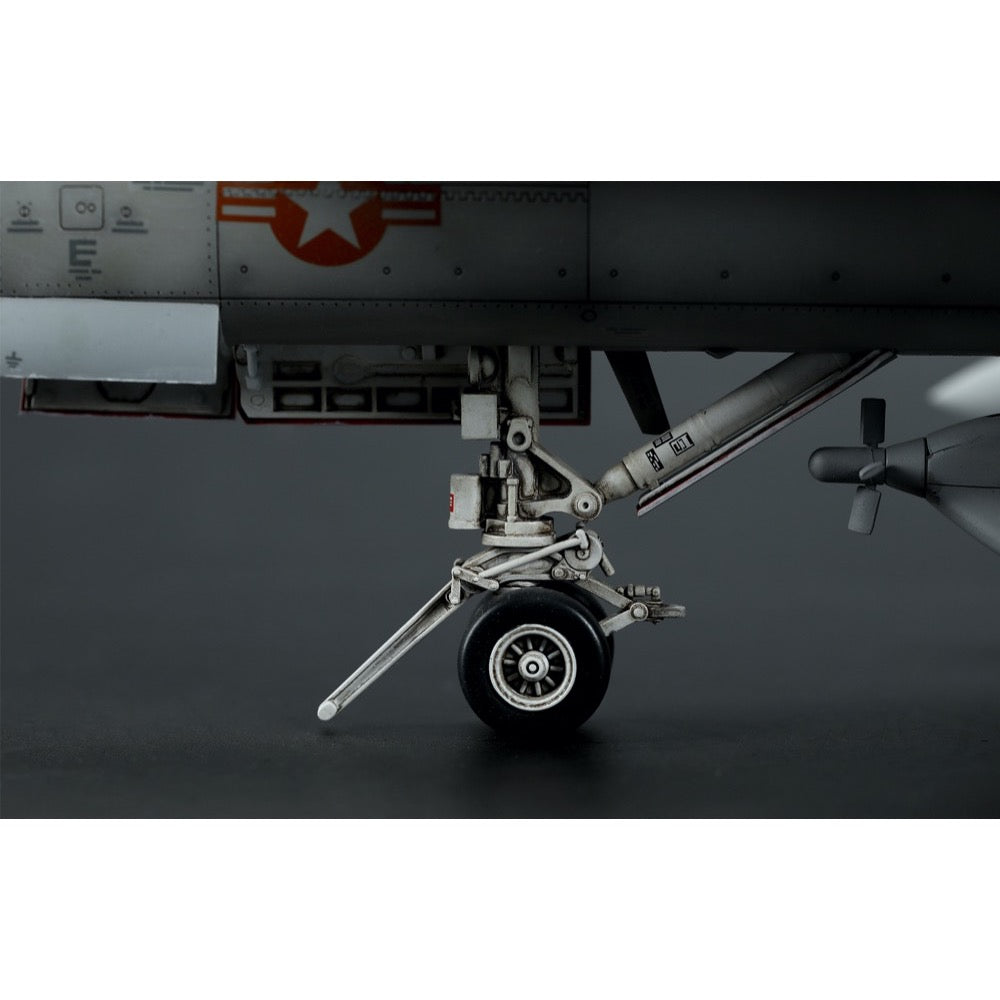 Meng LS-014 1/48 Boeing EA-18G Growler Electronic Attack Aircraft