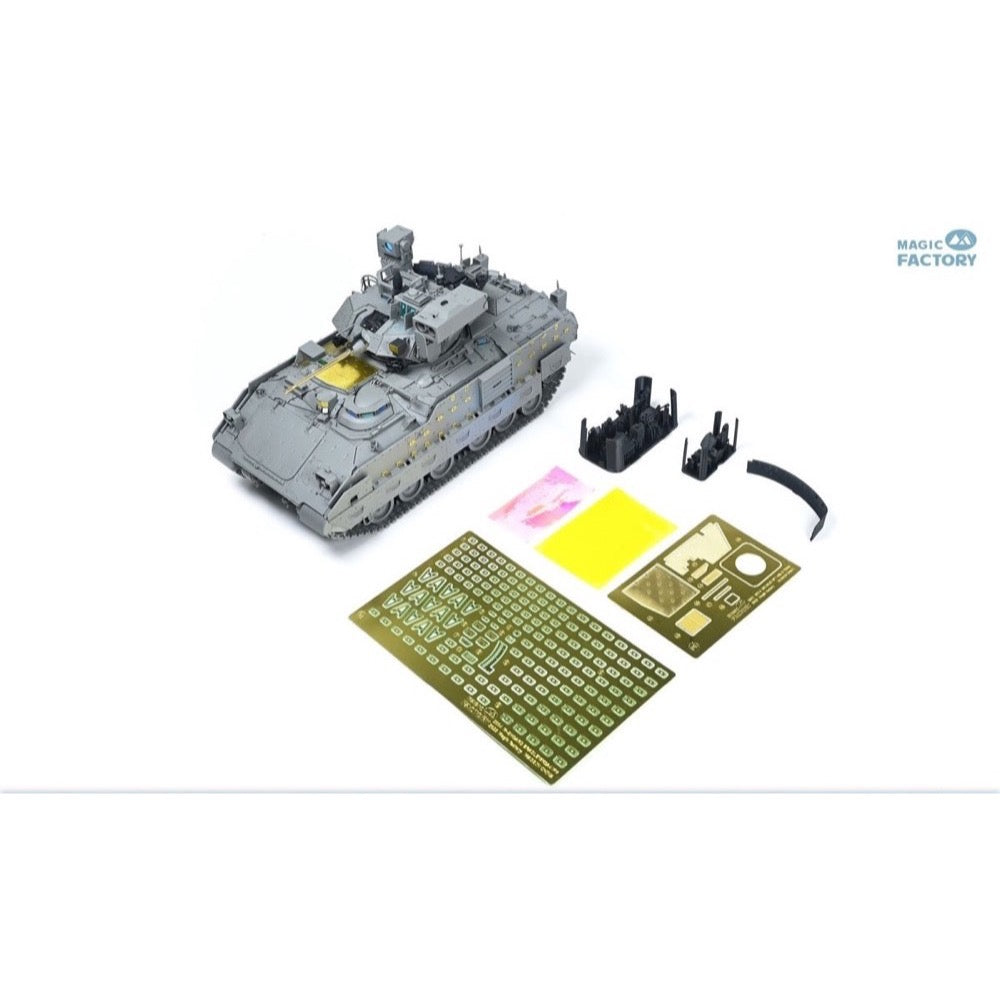 Magic Factory 2012 1/35 M2A4 Bradley IFV with CVTESS
