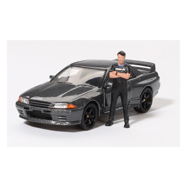 Mini GT 1/64 Nissan Skyline GT-R (R32) Nismo Gunmetal W/ Matsuda Figure Tsugio Matsuda Collection