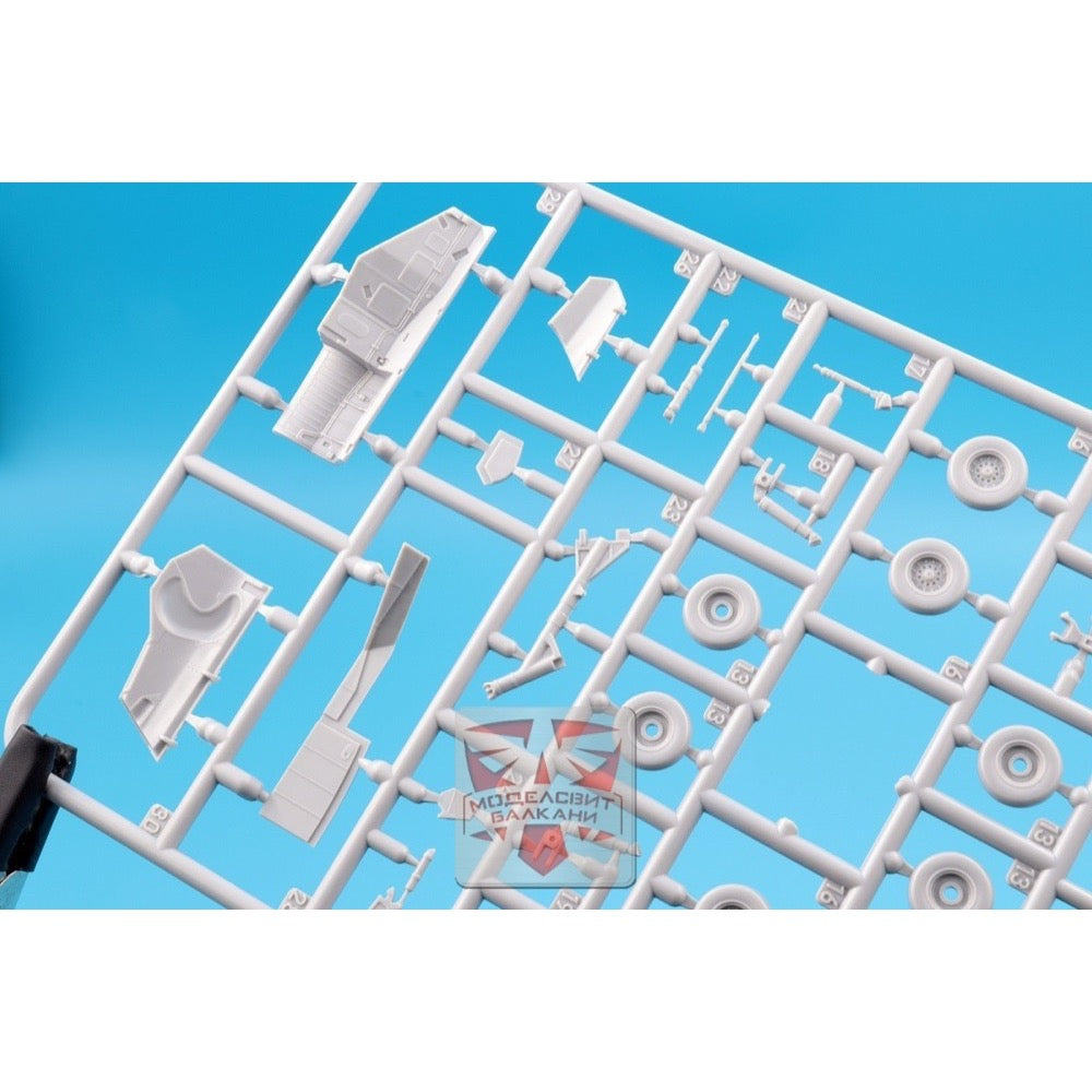 Modelsvit 72056 1/72 Dassault Mirage GB 01 Two Seater 3800237895670