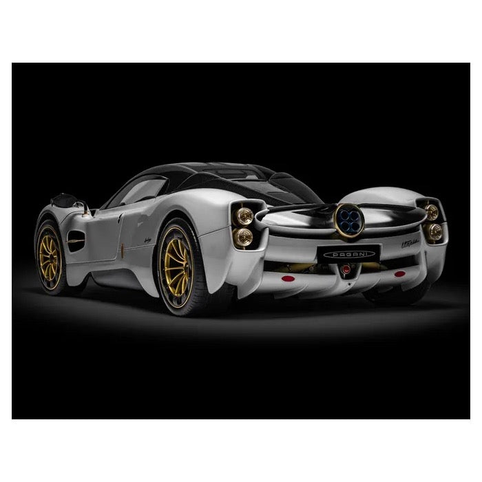 Pocher HK123 1/8 Pagani Utopia Coupe Bianco Perla