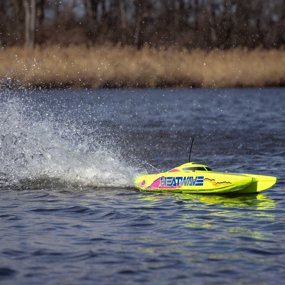 Pro Boat Blackjack 24in V2 Brushless Catamaran Heatwave PRB08049T1