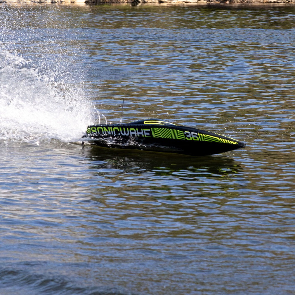 ProBoat Sonicwake 36 V3 Self Righting Deep-V RC Boat RTR (Black)
