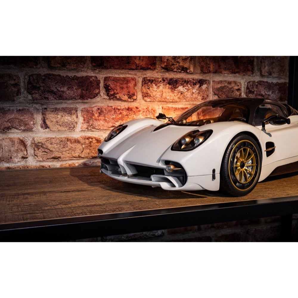 Pocher HK123 1/8 Pagani Utopia Coupe Bianco Perla