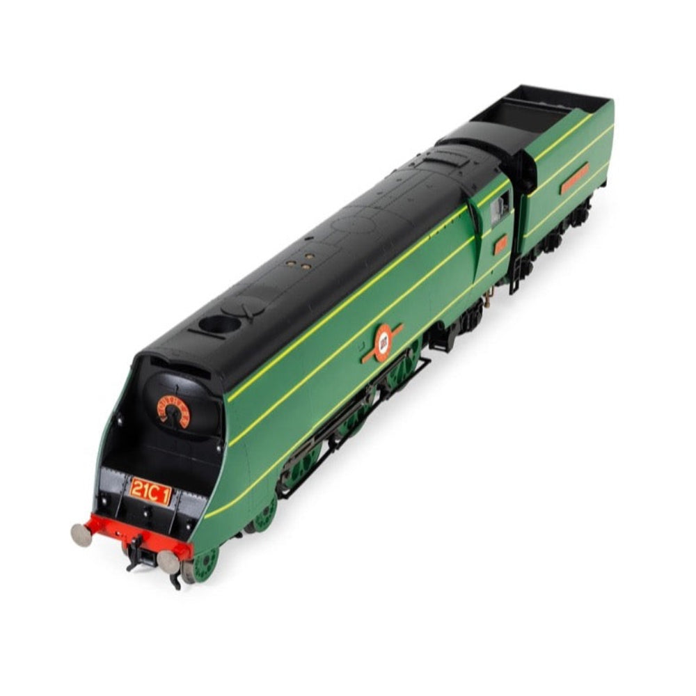 Hornby R30399SS SR Merchant Navy Class 21C1 Channel Packet with Steam Generator