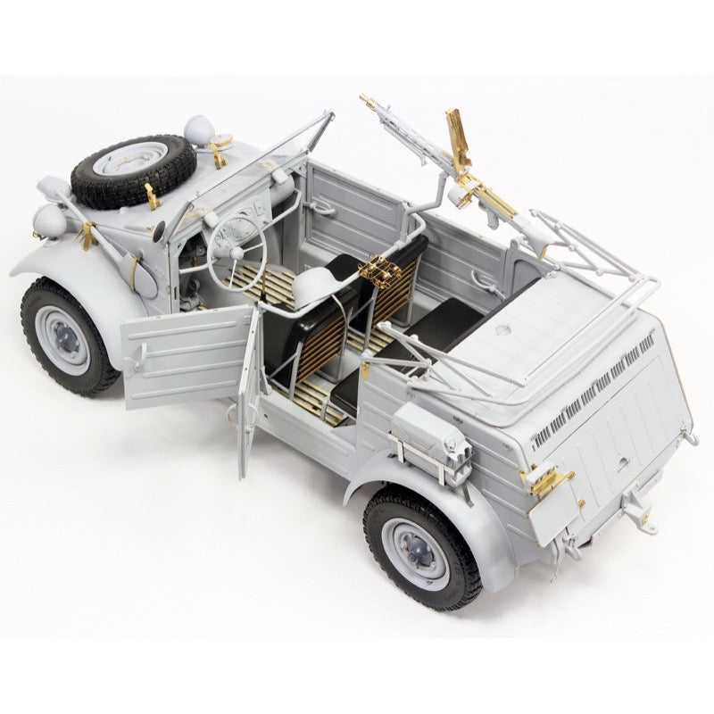 Revell 03500 1/9 Kubelwagen Type 82 Platinum Edition