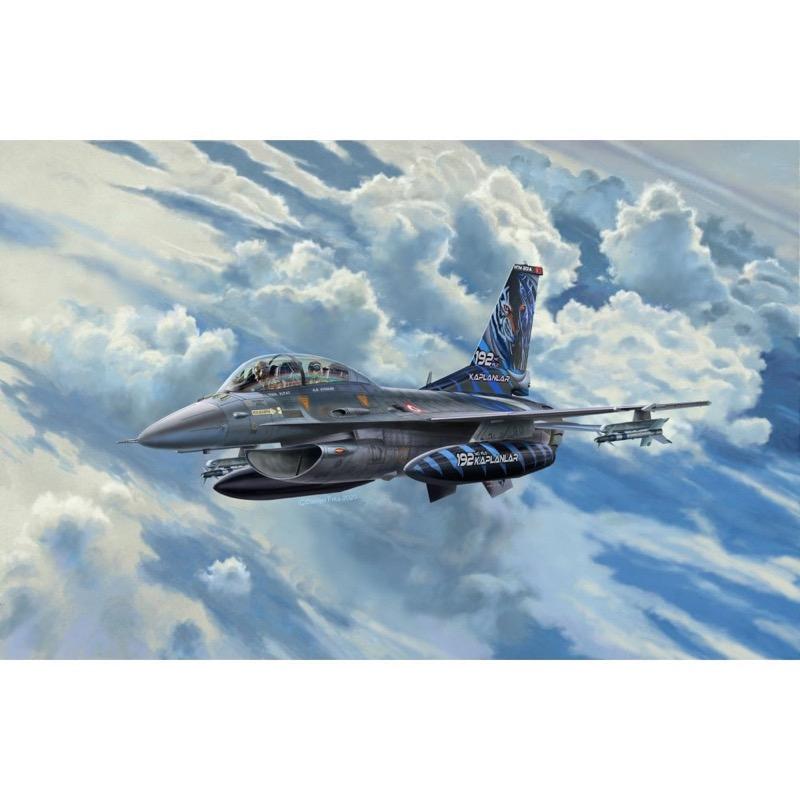 Revell 03844 1/72 F-16D Fighting Falcon
