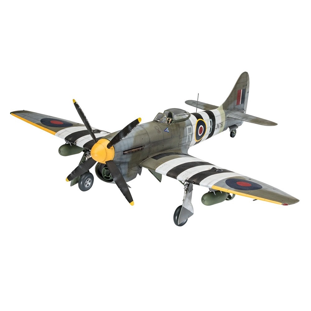 Revell 03851 1/32 Hawker Tempest V
