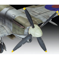 Revell 03927 1/32 Spitfire Mk. IXc