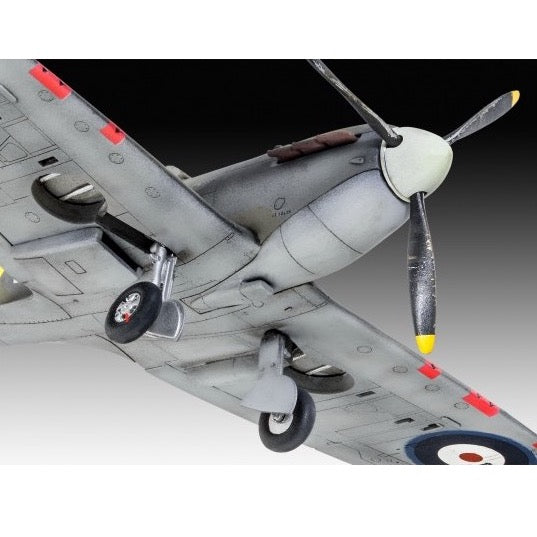 Revell 03953 1/72 Spitfire MK. IIA