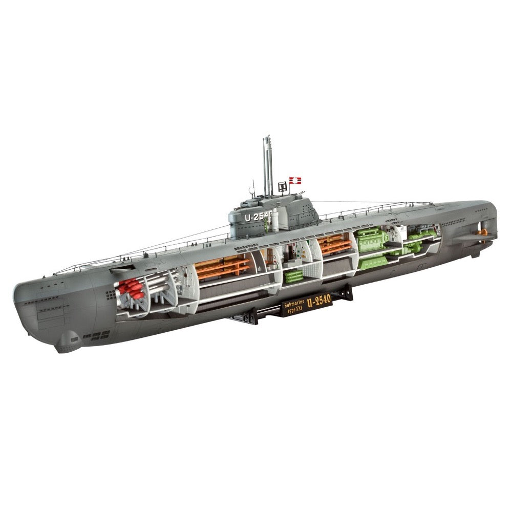 Revell 05078 1/144 U-Boat Type XXI with Interior