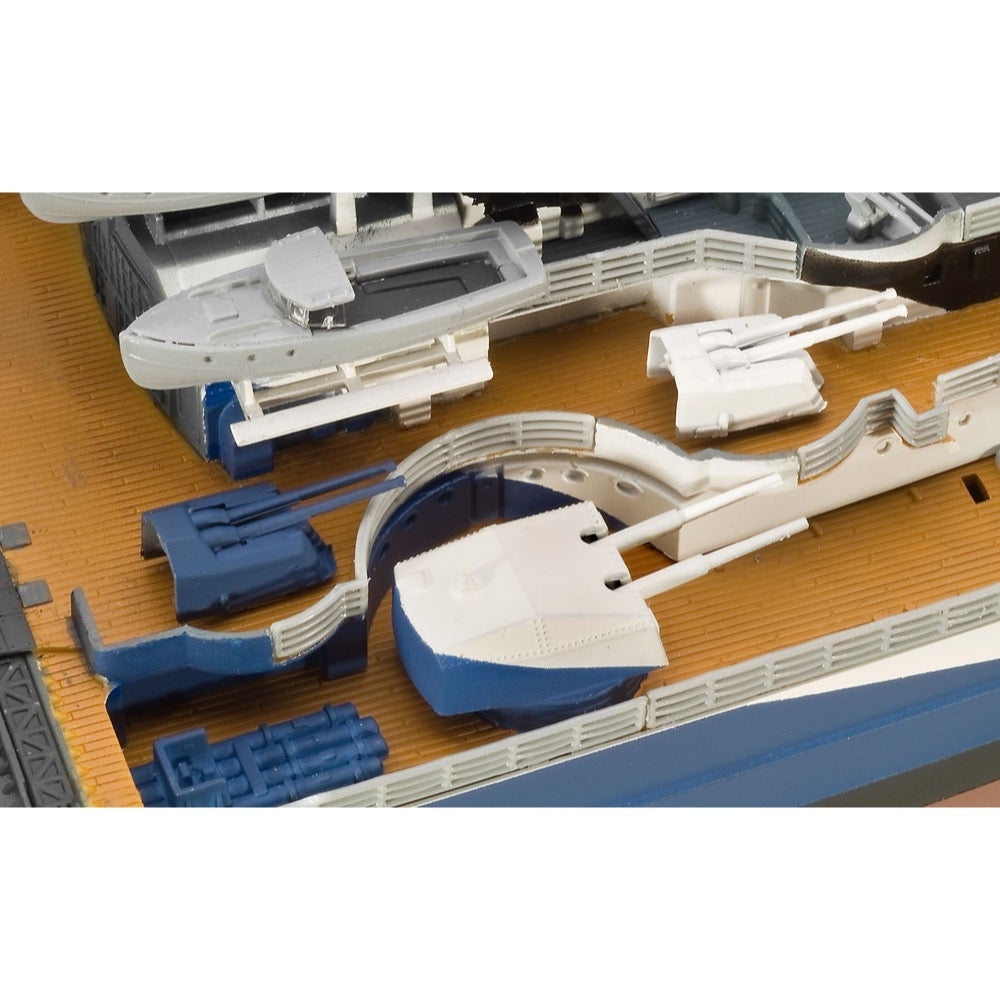 Revell 05096 1/350 German Battleship Tirpitz