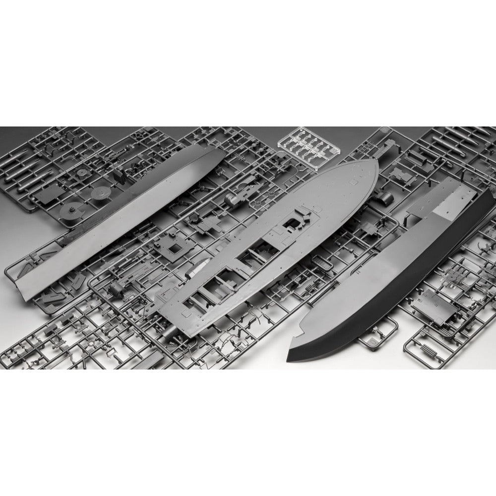 Revell 05165 1/72 PT-588/PT-579 Patrol Torpedo Boat Late
