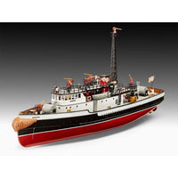 Revell 05197 1/87 American The Firefighter Boat
