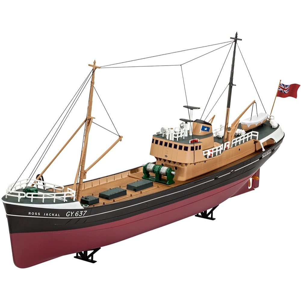Revell 05204 1/142 North Sea Fishing Trawler
