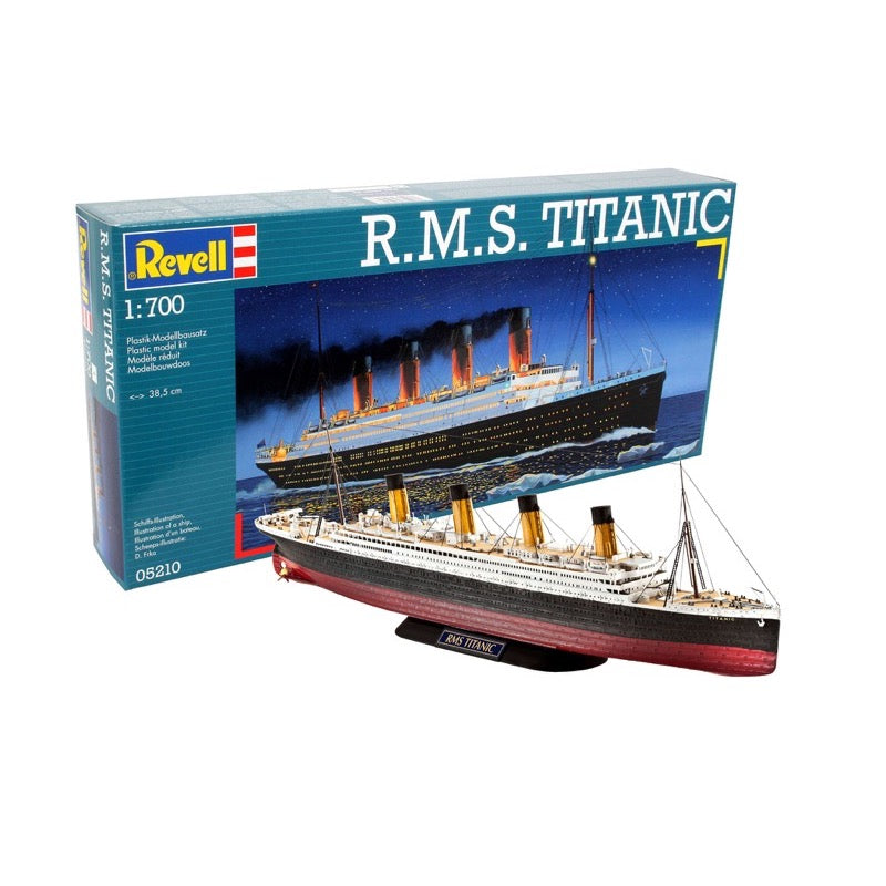 Revell 05210 1/700 R.M.S Titanic