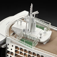 Revell 05231 1/700 Queen Mary 2