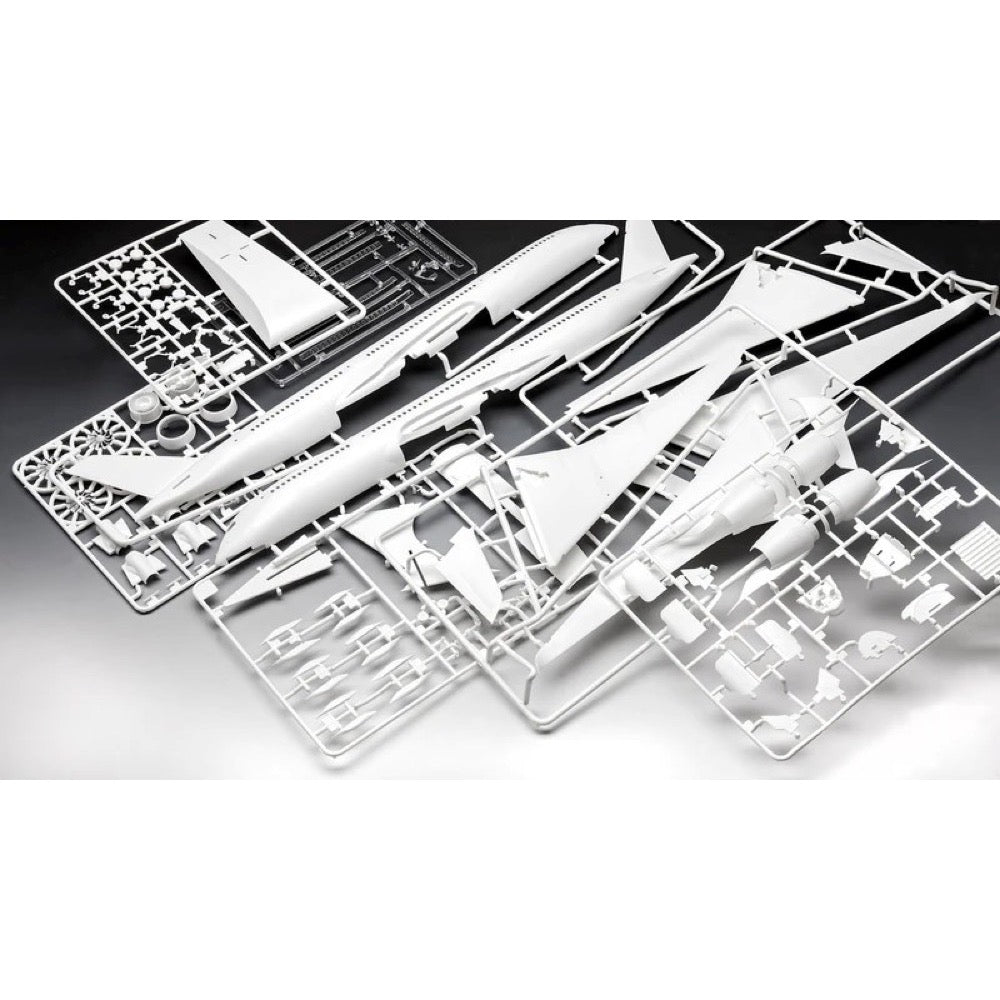 Revell 05612 1/144 A350-900 Lufthansa 100 Years