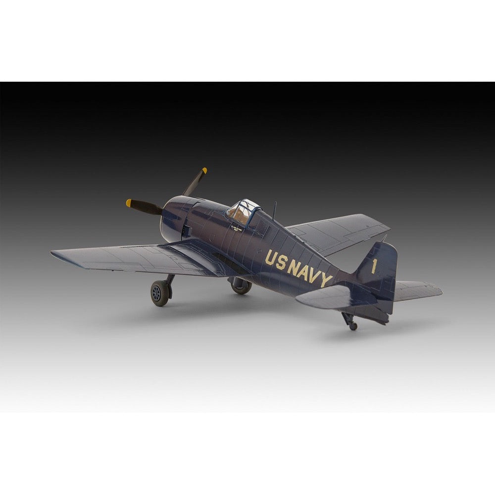 Revell 05613 1/72 Blue Angels 80 Years F/A-18E + F6F-5 Hellcat