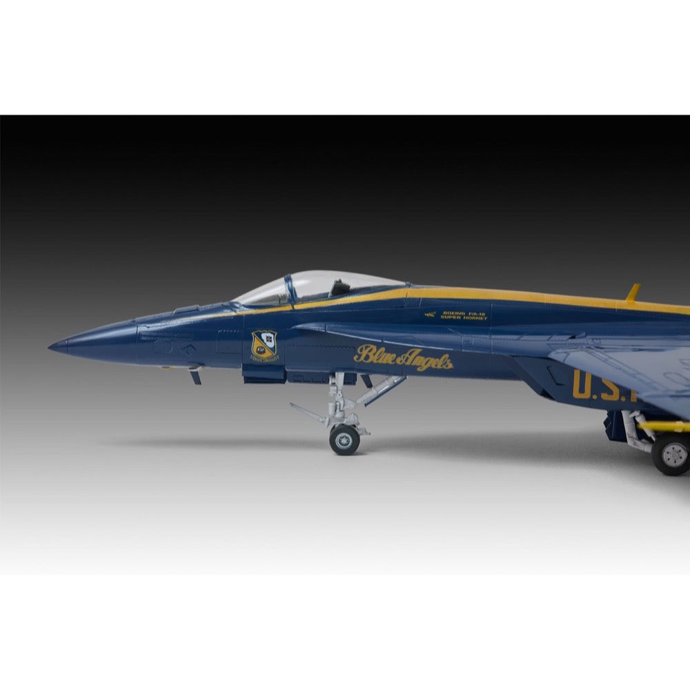 Revell 05613 1/72 Blue Angels 80 Years F/A-18E + F6F-5 Hellcat