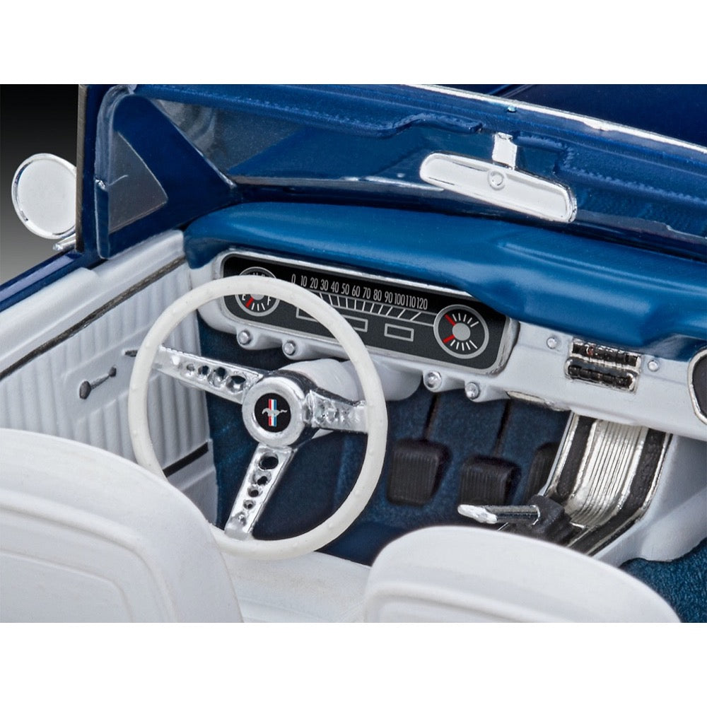 Revell 05647 1/24 60th Anniversary of Ford Mustang Gift Set