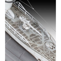 Revell 05675 1/144 Das Boot 40th Anniversary Collectors Edition Gift Set