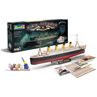 Revell 05715 1/400 RMS Titanic 100th Anniversary Special Edition