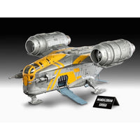 Revell 06747 1/72 The Mandalorian & Grogu Movie
