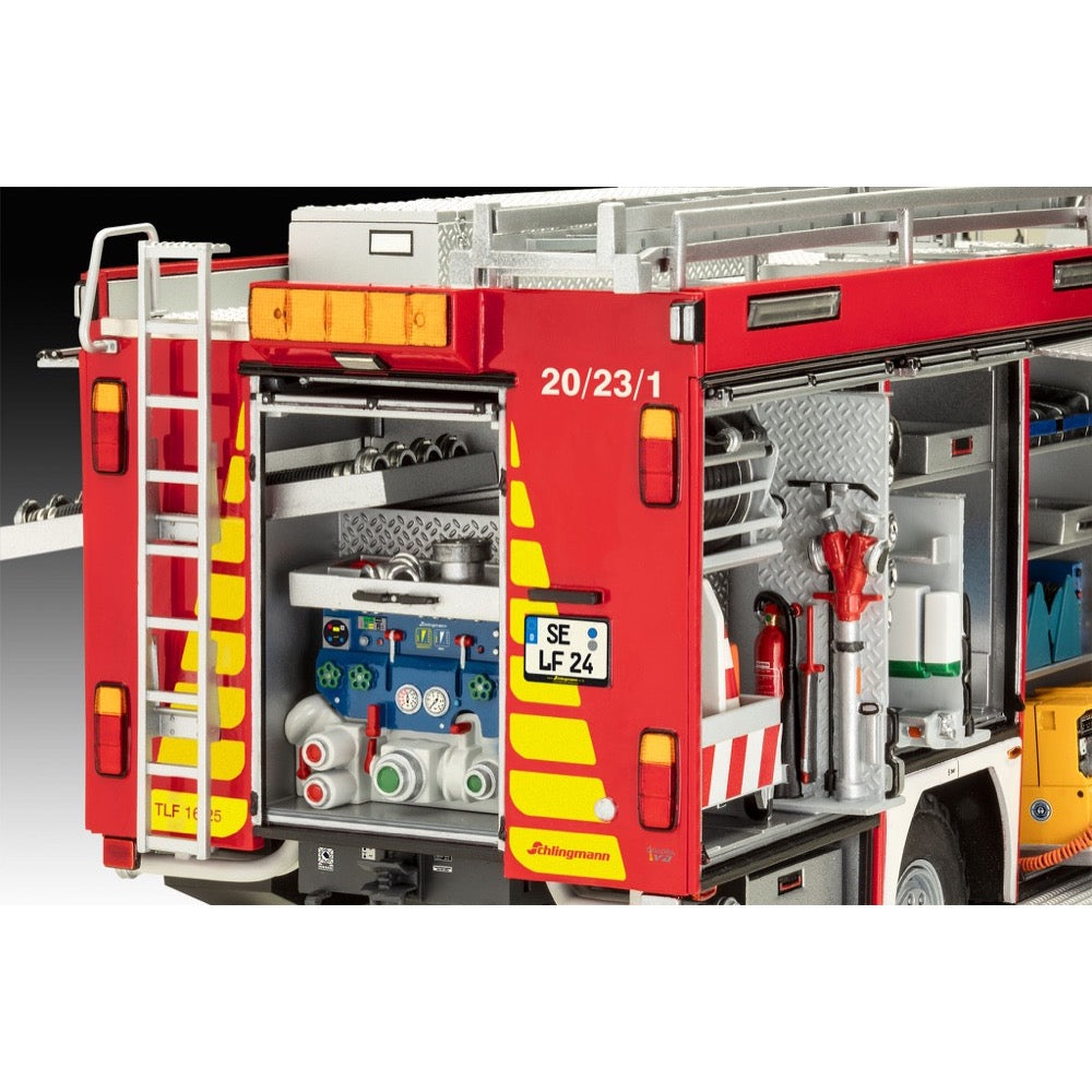 Revell 07586 1/24 Schlingmann TLF 16/25