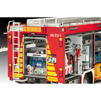 Revell 07586 1/24 Schlingmann TLF 16/25