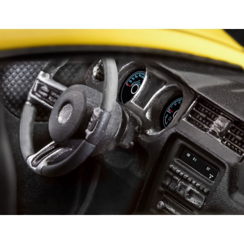 Revell 07652 1/25 2013 Ford Mustang Boss 302