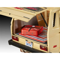 Revell 07725 1/25 Stranger Things VW T3 Bus Surfer Boy