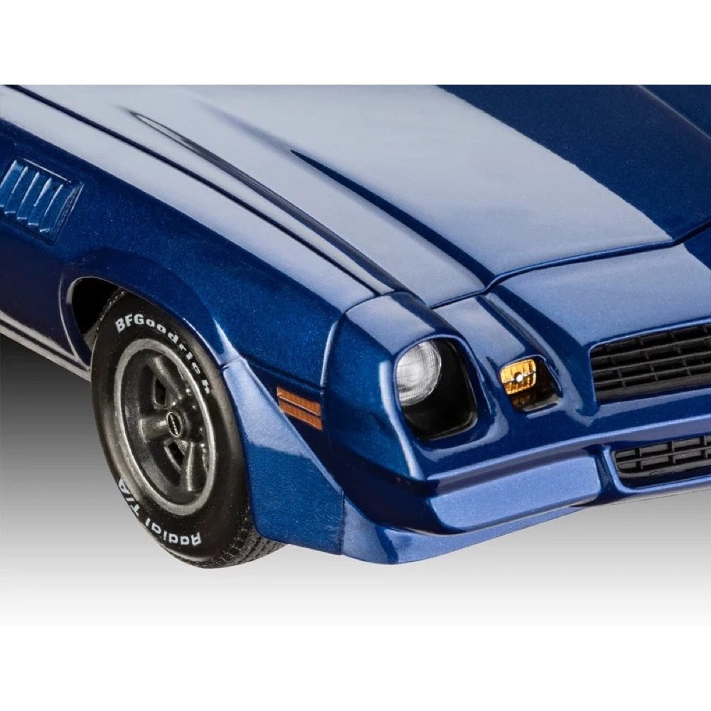 Revell 07728 1/25 Stranger Things Chevy Camaro Z/28