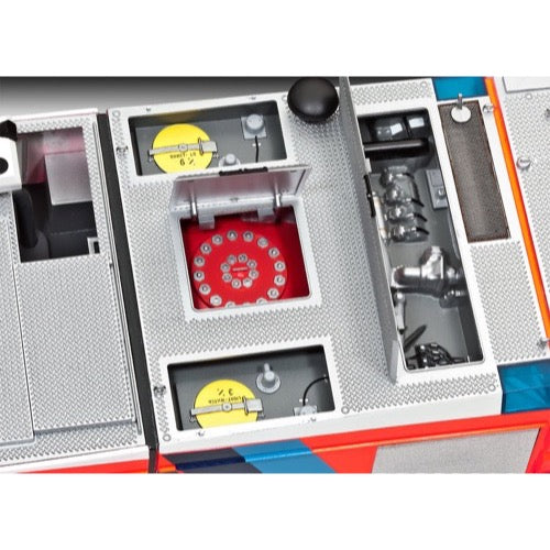 Revell 07747 1/24 GFLF Simba 8x8