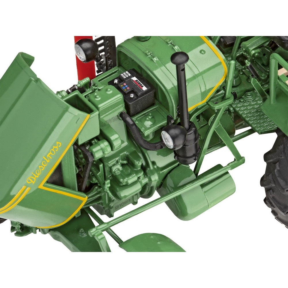 Revell 07822 1/24 Fendt F20 Dieselrolb Large Diesel Tractor Easy Click