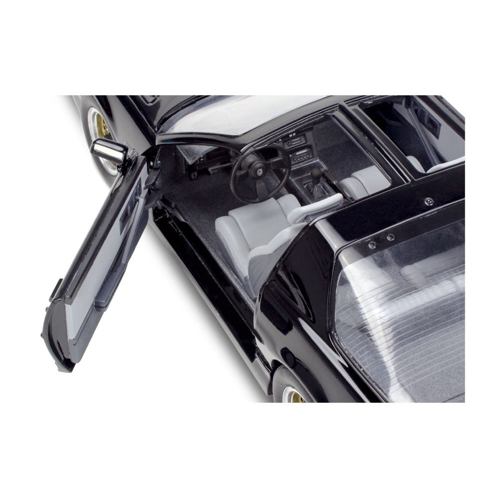 Revell 14535 1/16 1987 Pontiac Firebird GTA