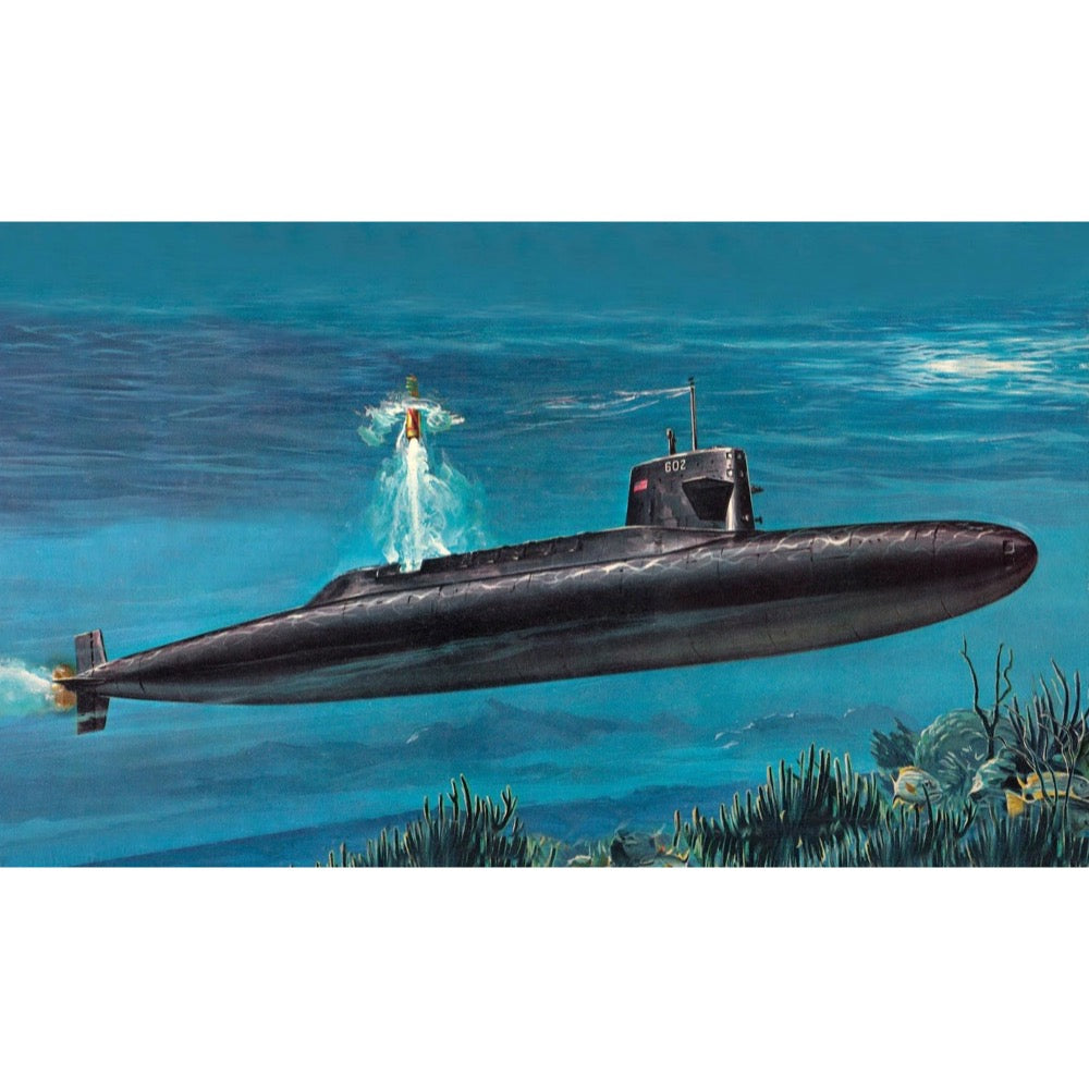 Revell 1/253 S.S.B. Abraham Lincoln with Interior