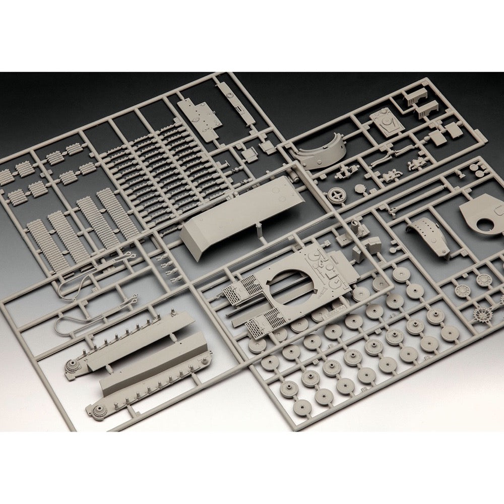 Revell 63262 1/72 PzKpfw VI Ausf. H Tiger Model Kit Set