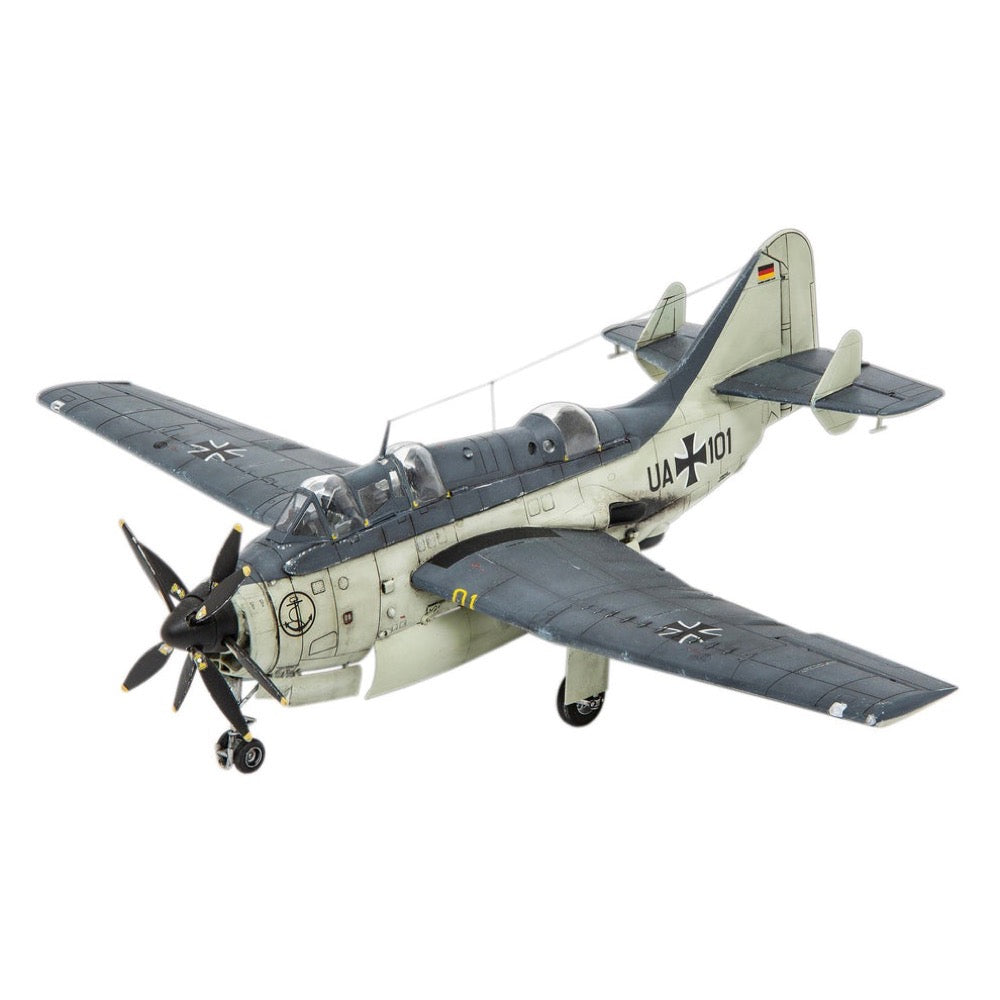Revell 63775 1/72 Fairey Gannet AS.1/AS.4 Model Kit Set