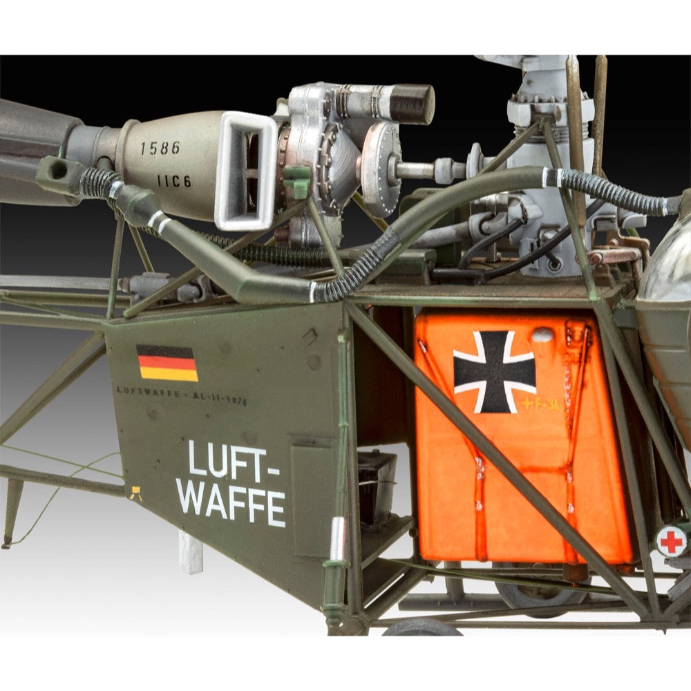 Revell 63804 1/32 Alouette II Helicopter Starter Set
