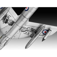 Revell 63833 1/144 Hawker Hunter FGA.9 Starter Set
