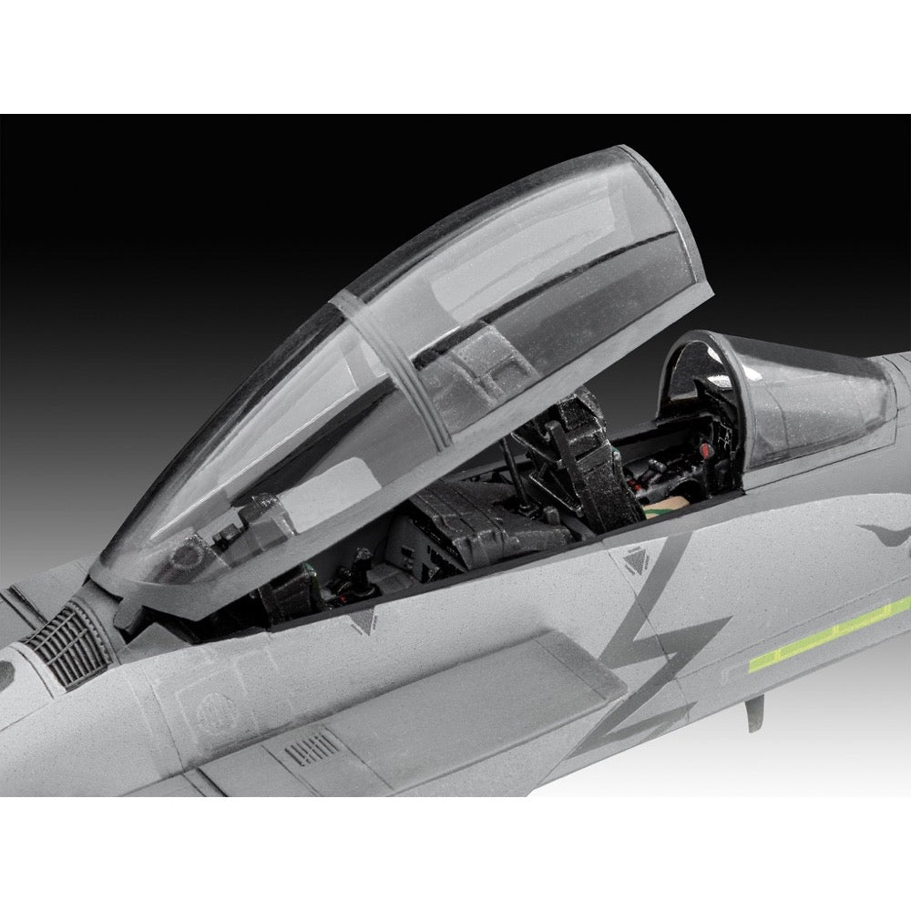 Revell 63841 1/72 F-15E Strike Eagle Starter Set