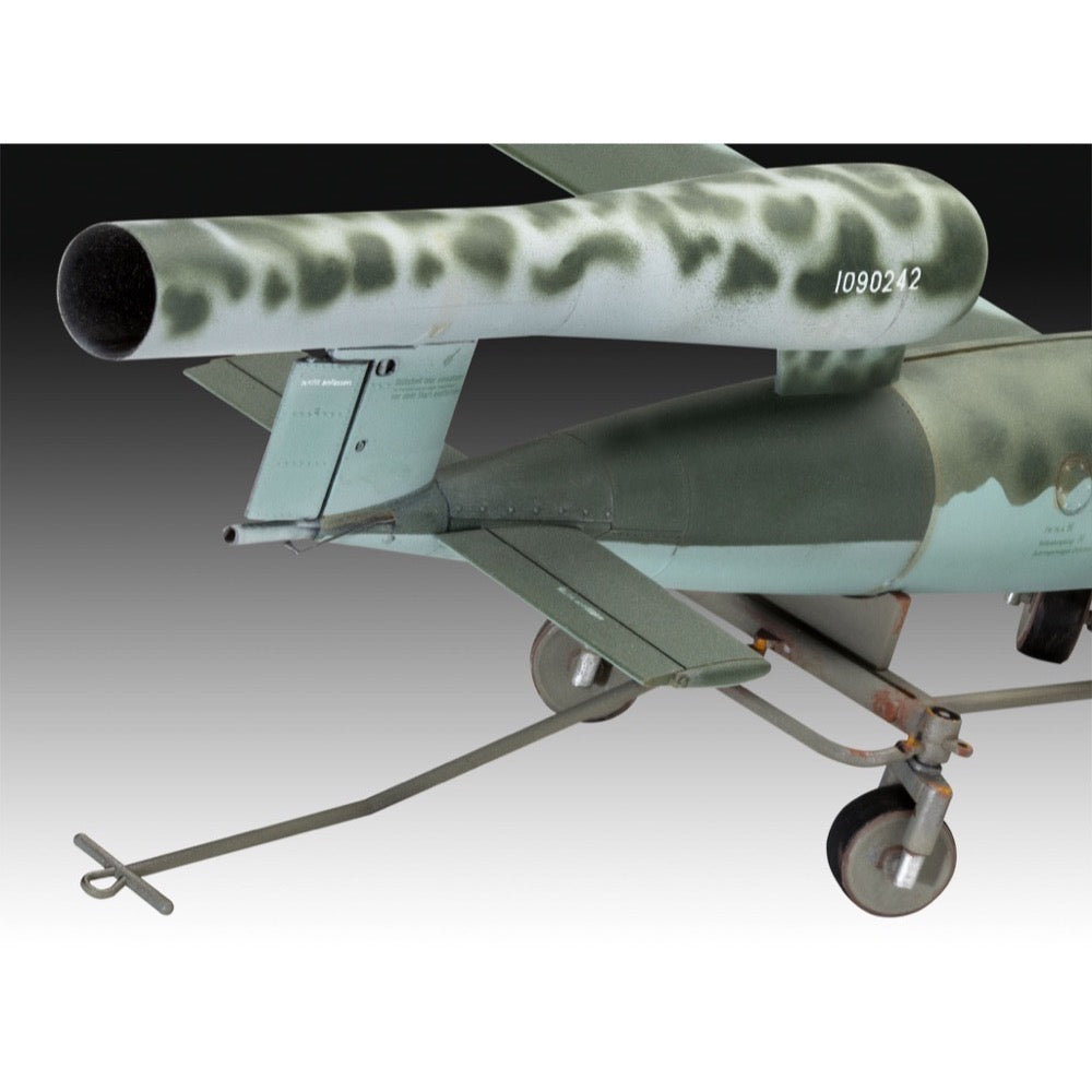 Revell 63861 1/32 Fieseler Fi103 V-1 Starter Set