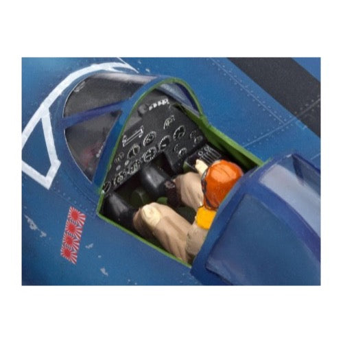 Revell 64781 1/32 Vought F4U-1A Corsair Model Kit Set