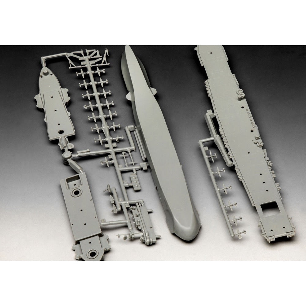 Revell 65824 1/1200 USS Enterprise CV-6 Starter Set