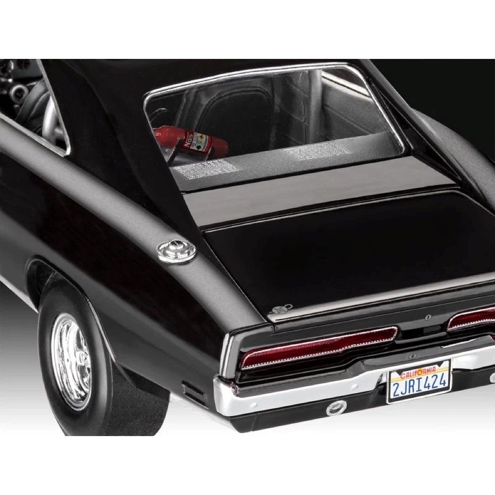 Revell 1/25 Fast & Furious Dominic's 1970 Dodge Charger Model Set